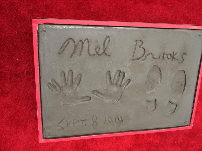 Mel Brooks leaves 11-finger handprints outside Hollywood Chinese Theater
