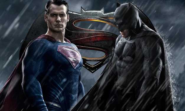 SDCC <em>Batman V Superman</em> Trailer is AWESOME!