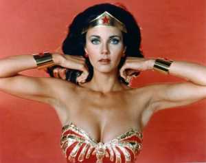 Lynda carter Wonder Woman supergirl