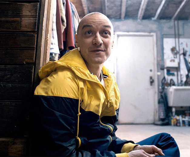 Review: ‘Split’ Carries A Surprise Ending Shyamalan Fans Will Love